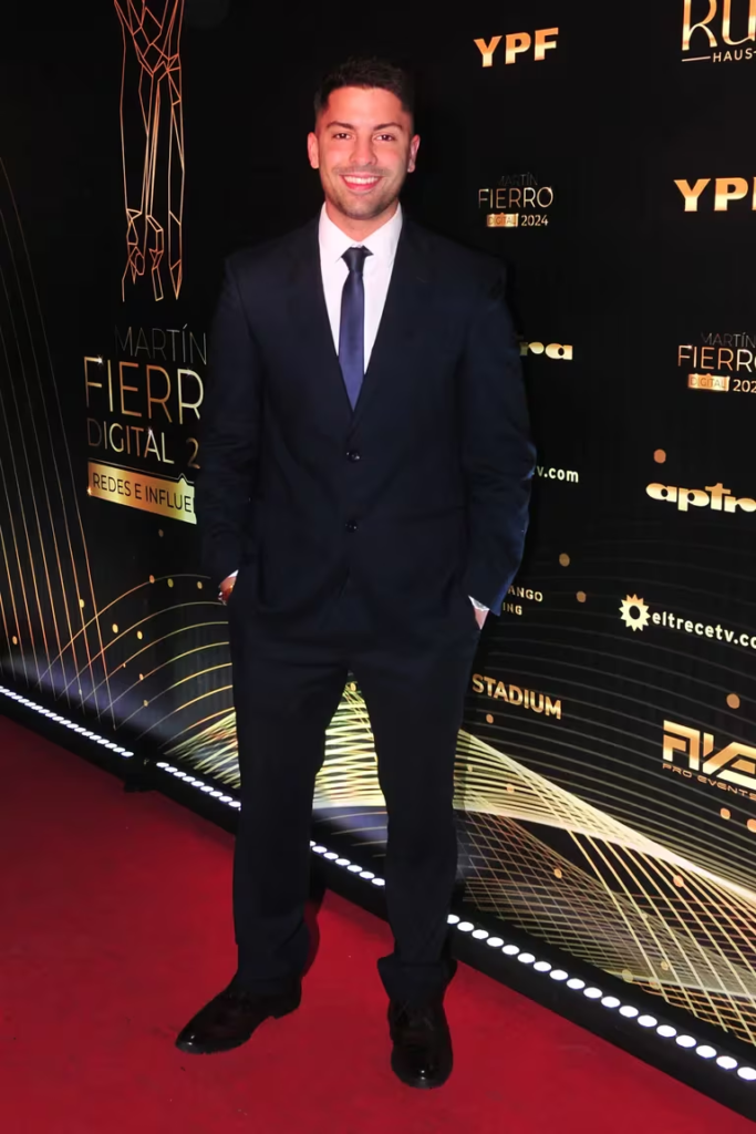 image-45-683x1024 MARTÍN FIERRO DIGITAL 2024: LOS MEJORES LOOKS DE LOS INFLUENCERS EN LA ALFOMBRA ROJA