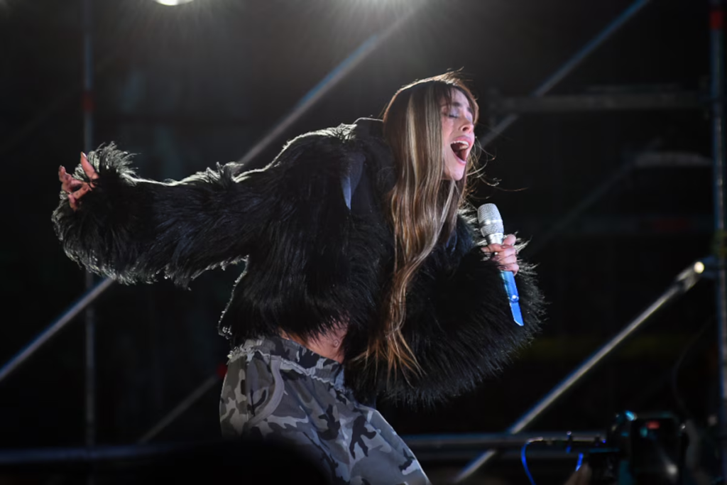 image-18-1024x683 TINI STOESSEL HABLÓ SOBRE SU SALUD MENTAL: "YO NO ESTABA LOCA, ESTABA PASANDO POR ALGO QUE LE PUEDE PASAR A CUALQUIERA”