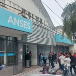 Oficializaron el aumento para las jubilaciones y asignaciones para agosto: de cuánto será el haber mínimo